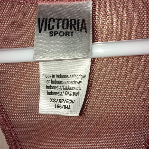 Tank top - Picture 2 of 3